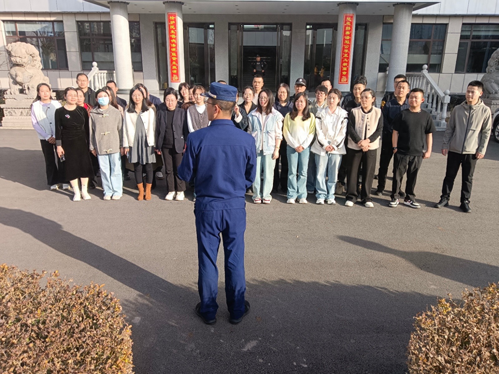 汾阳市检察院消防演练：你知道如何在火灾中安全逃生吗？