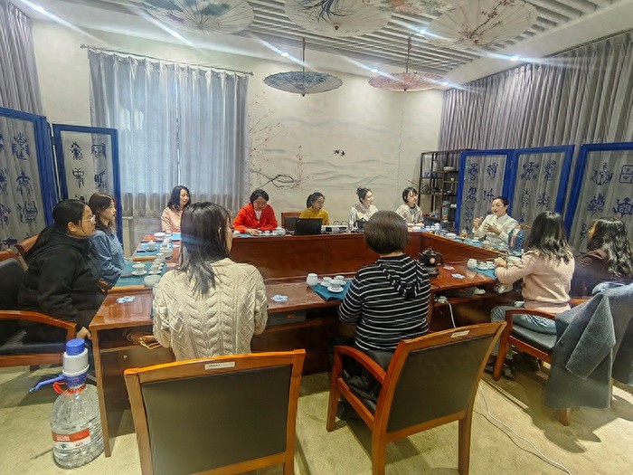 职场女性必看！丰台茶艺课揭秘中国茶文化的魅力，你体验过吗？  第1张