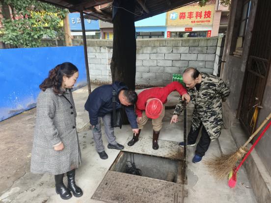 雨季来袭，人民西路社区如何守护你的安全？揭秘他们的防汛行动