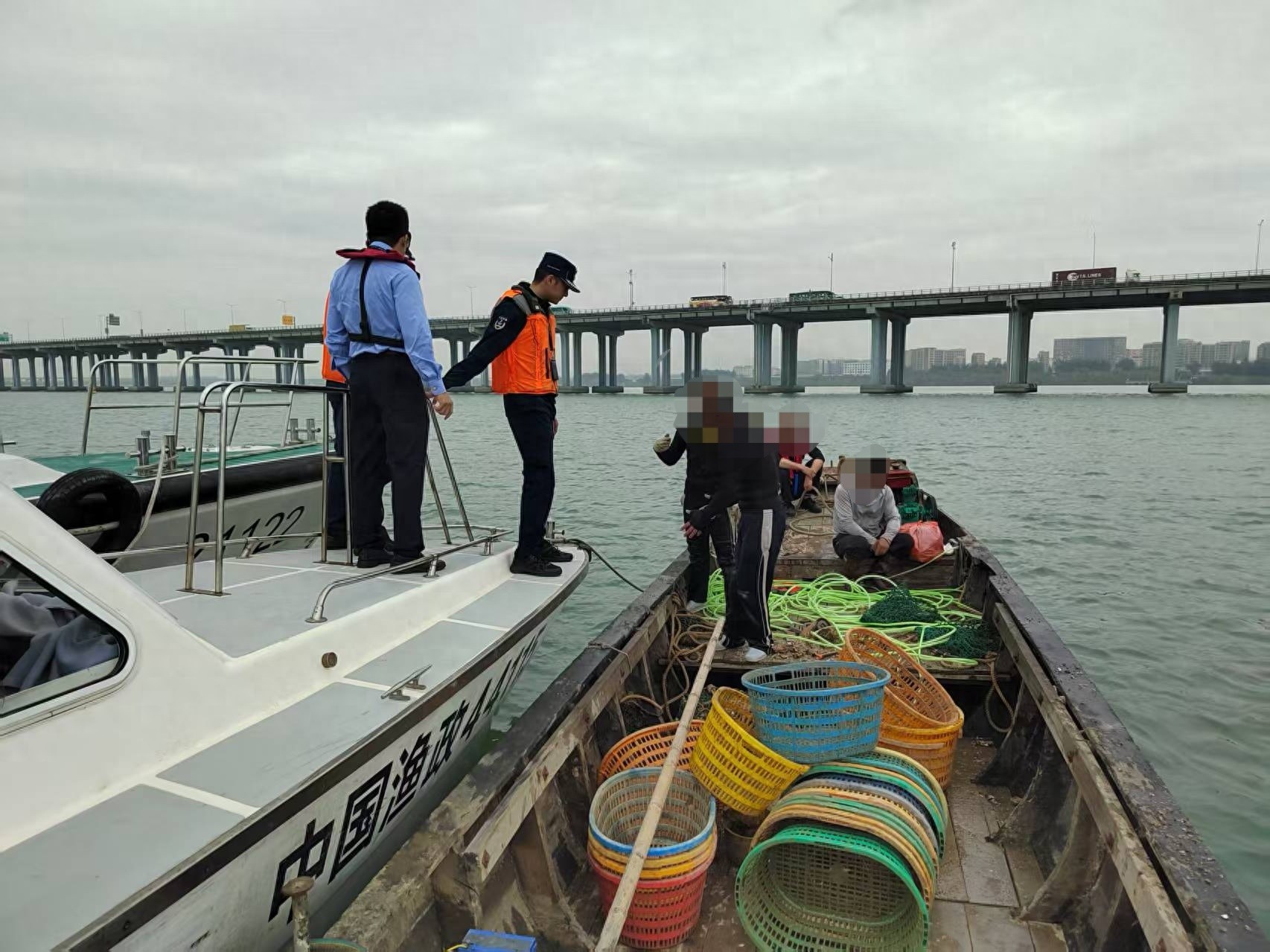 深圳海域非法捕捞屡禁不止，海洋执法支队如何筑起铜墙铁壁？  第1张