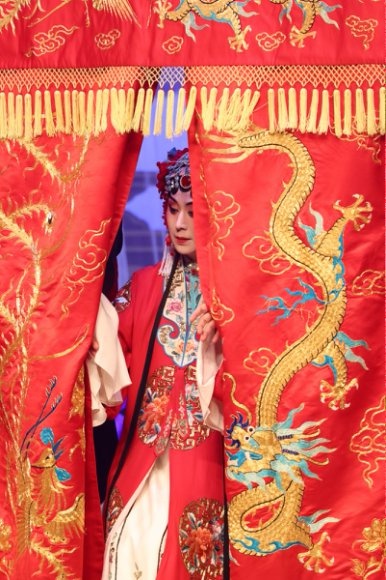 史依弘双戏双派巅峰对决，你准备好感受京剧的魅力了吗？  第4张