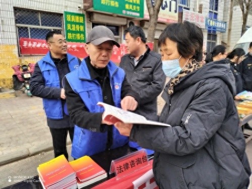 大妈们注意了！农资出问题怎么办？留好票据，维权不再是难题  第1张