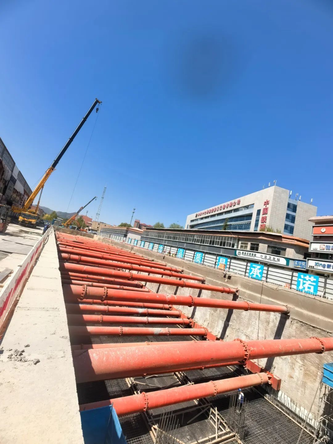 石家庄地铁1号线三期工程首台盾构始发，6.48米巨大刀盘震撼启转  第3张