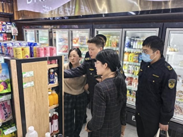 海安市机关事务中心联合市监局查食堂超市！食品安全隐患能否全面消除？