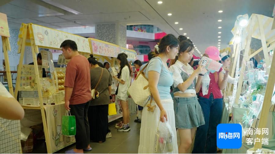 海南首届手帐集市火爆开市！80+品牌齐聚，消费增长80%，你打卡了吗？