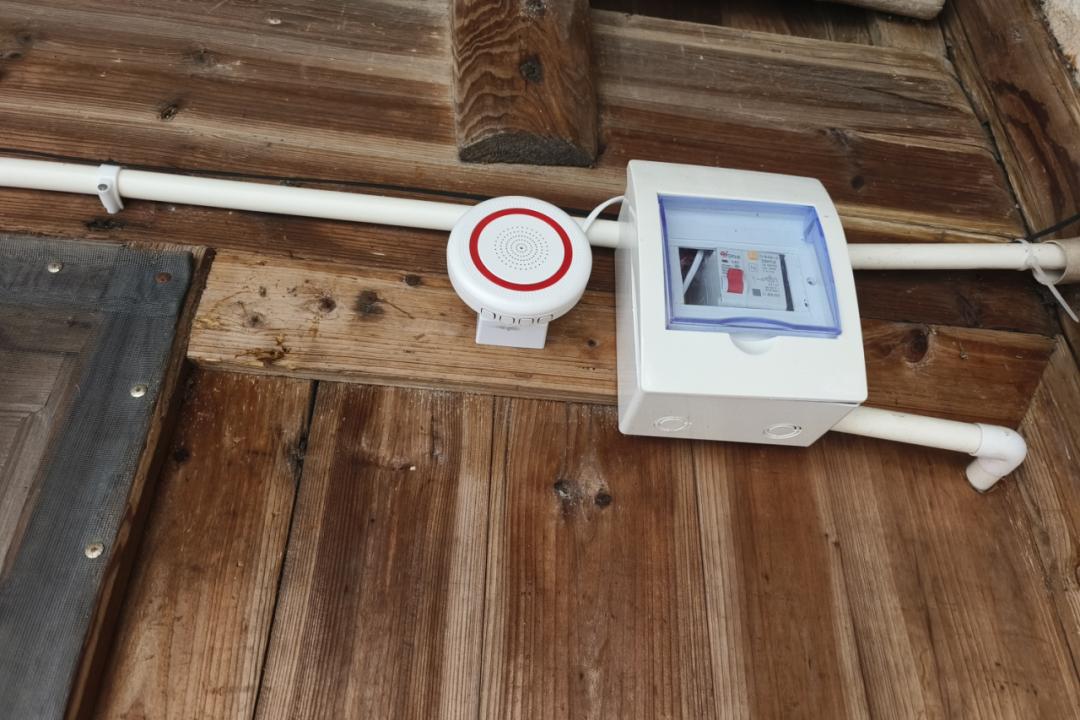 南宋镇如何用一键呼充电桩守护1400户家庭？这个智慧养老妙招太暖心  第7张
