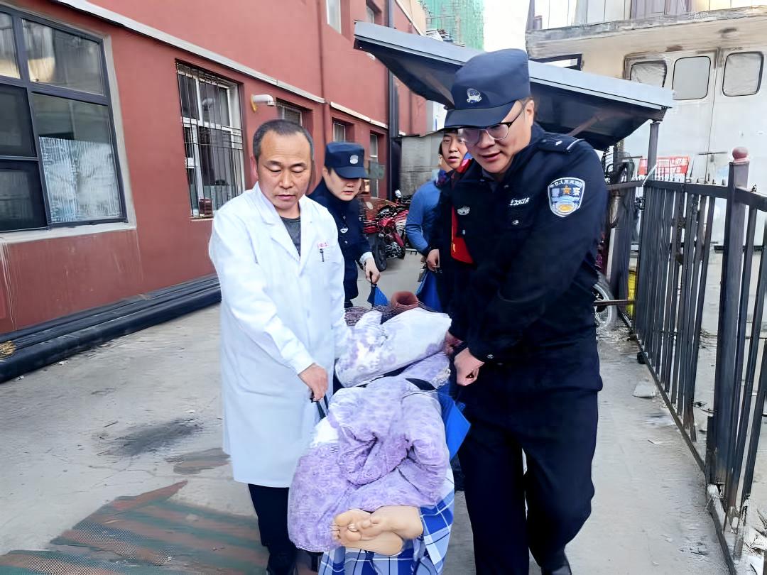 一年365天！警营里藏着多少星辰月下的动人故事？