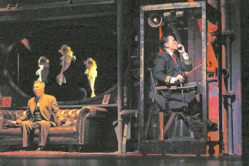 156 年后面对海底两万里这般巨作，该如何改编搬演？