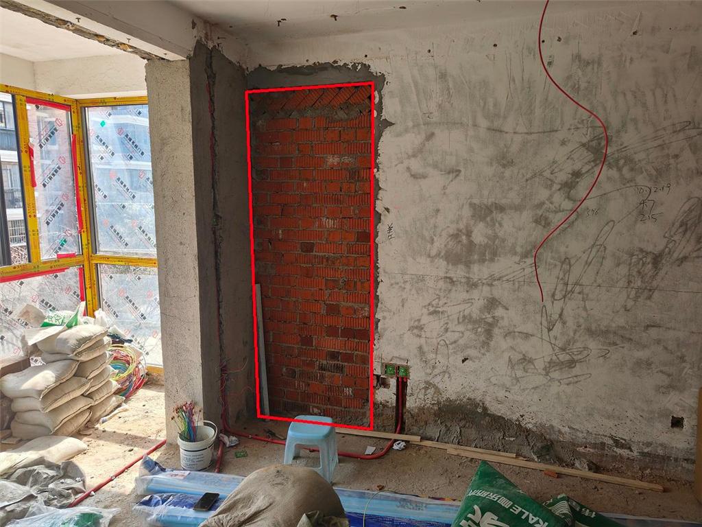 房屋承重结构被破坏！关乎安全稳定，违规改建何时休？  第2张