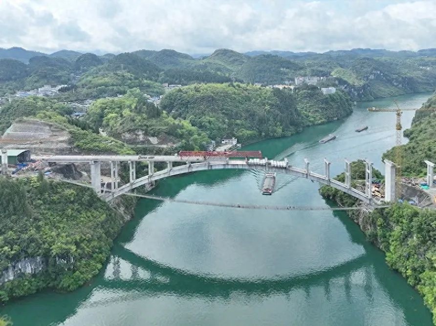 铜仁夹石特大桥建设加速！T梁架设进度如何？能否如期通车？