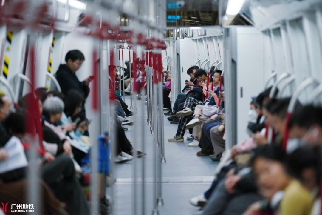 寒假溜娃必看！广州地铁带娃攻略，1.3米以下免费乘车，你准备好了吗？  第4张