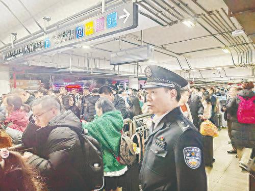 2025春运大幕开启！深圳东站如何保障40天平安出行？  第1张