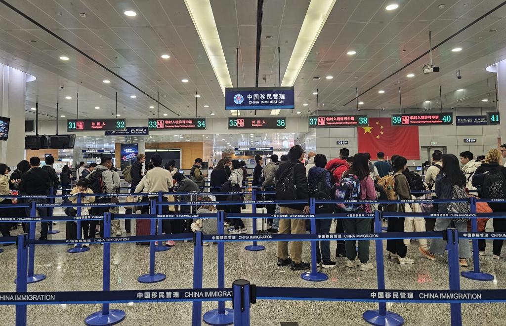 中国游为何成为全球新宠？6.1亿人次出入境背后的流量密码揭秘  第2张