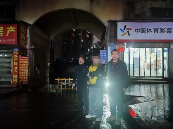 2025年高坪公安如何迅速破获电动车盗窃案?揭秘警方高效破案背后的秘密 第2张 2025年高坪公安如何迅速破获电动车盗窃案?揭秘警方高效破案背后的秘密 第2张