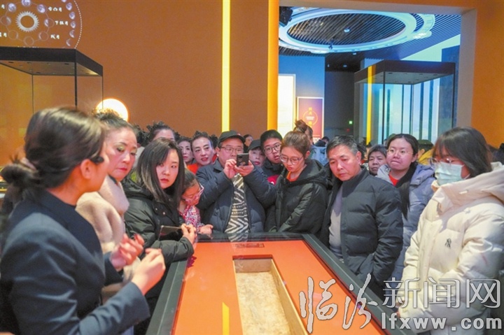 襄汾县元宵节社火展演，你准备好感受这场视听盛宴了吗？  第9张