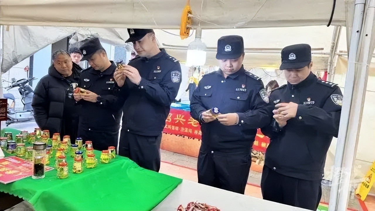 网红主播汪某直播间大卖高仿珠宝，竟非法获利8万元！你还在买吗？  第5张