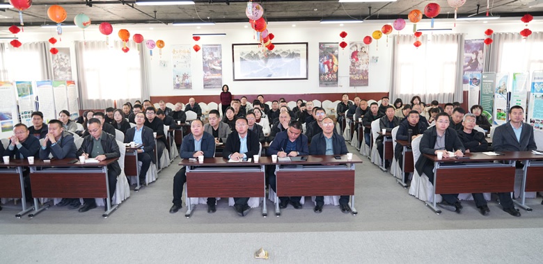 AI技术如何革新政务管理？这场培训带你揭秘未来智能治理  第3张