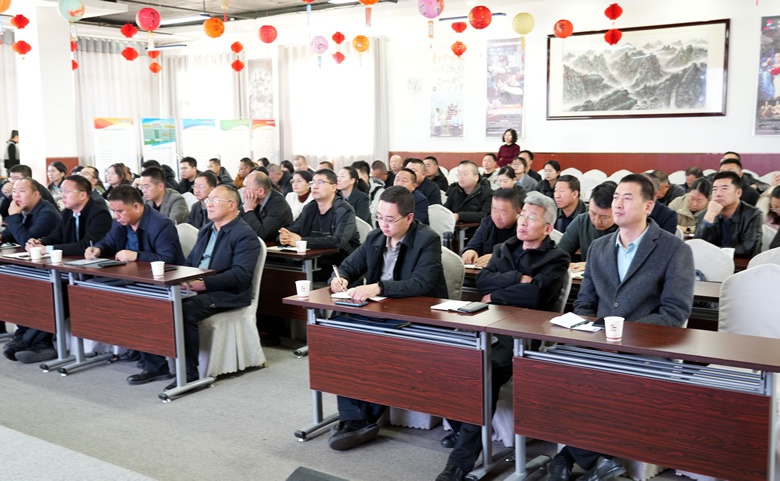 AI技术如何革新政务管理？这场培训带你揭秘未来智能治理  第4张