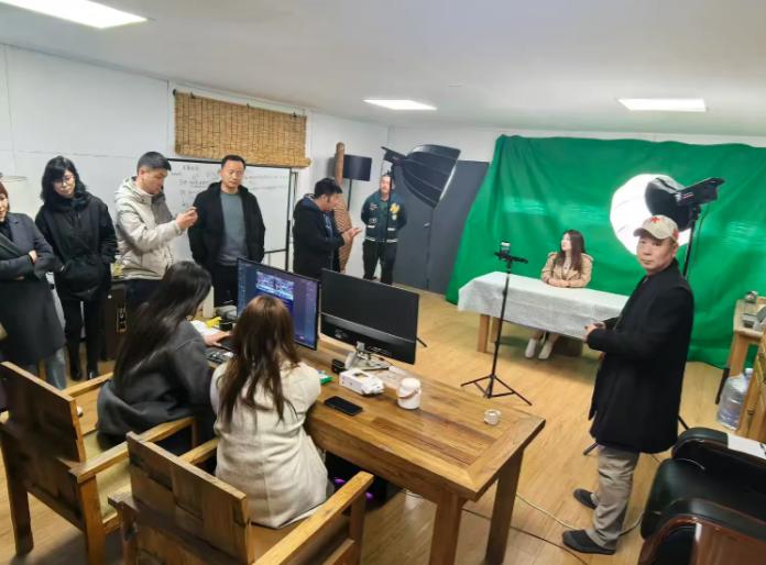 失业人员转型AI领域，雁塔区人社局如何打通技能提升与就业创业的最后一公里？  第4张