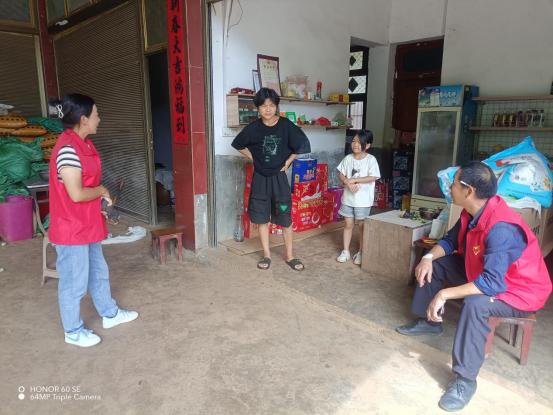 夏季来临，如何让孩子远离溺水危险？这些自救方法家长必须知道  第2张