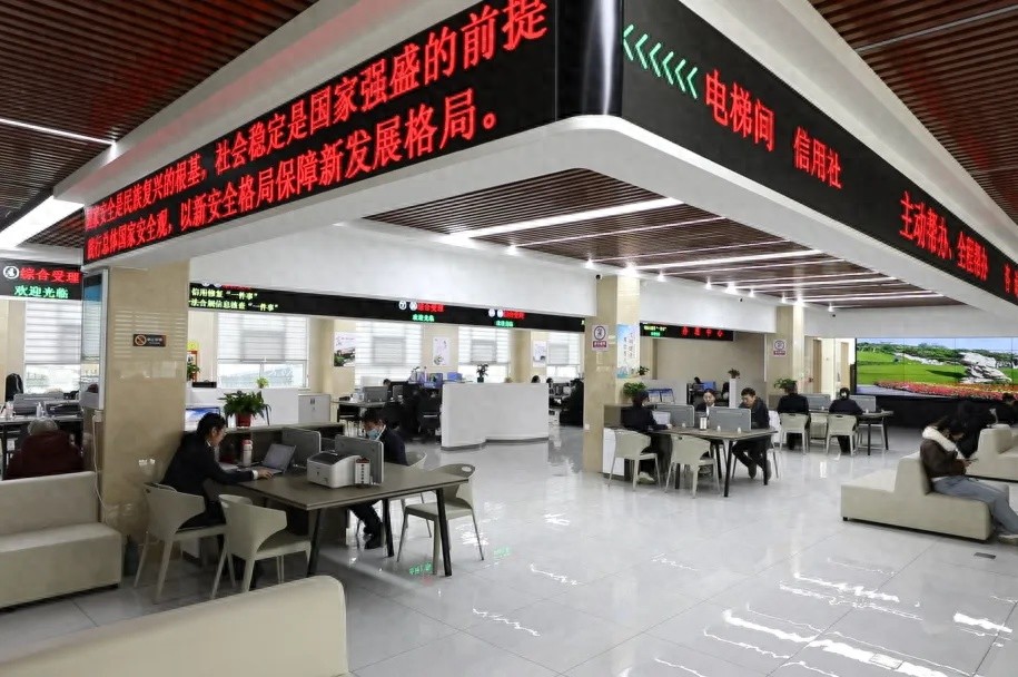 信用+承诺+容缺审批！峰峰矿区半小时出证，你还不知道吗？