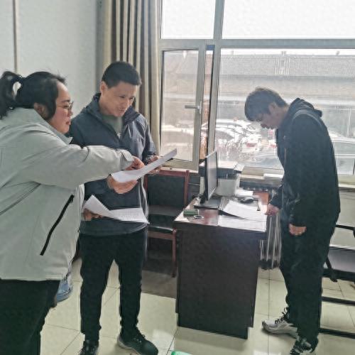 新绛县林长制调研：9个镇级林长如何守护森林资源？