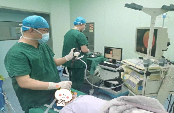 1岁5个月宝宝命悬一线！支气管镜技术如何创造生命奇迹？