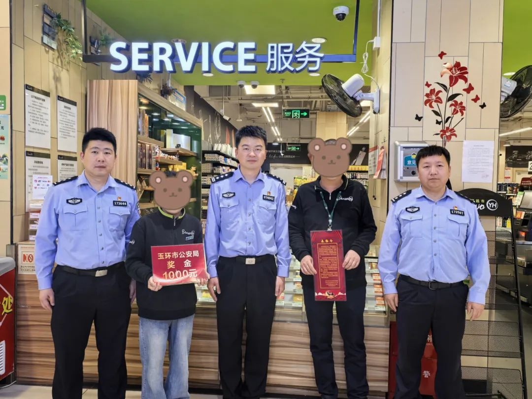 哇！超市服务员小唐敏锐反诈，为顾客挽回3000元损失，咋做到的？  第3张