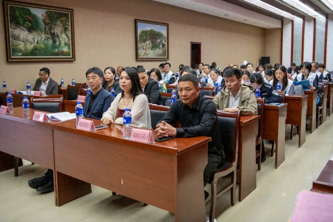 4月13日福安市启明社工服务中心首会开启新征程，能做好四大服务领域吗？  第1张