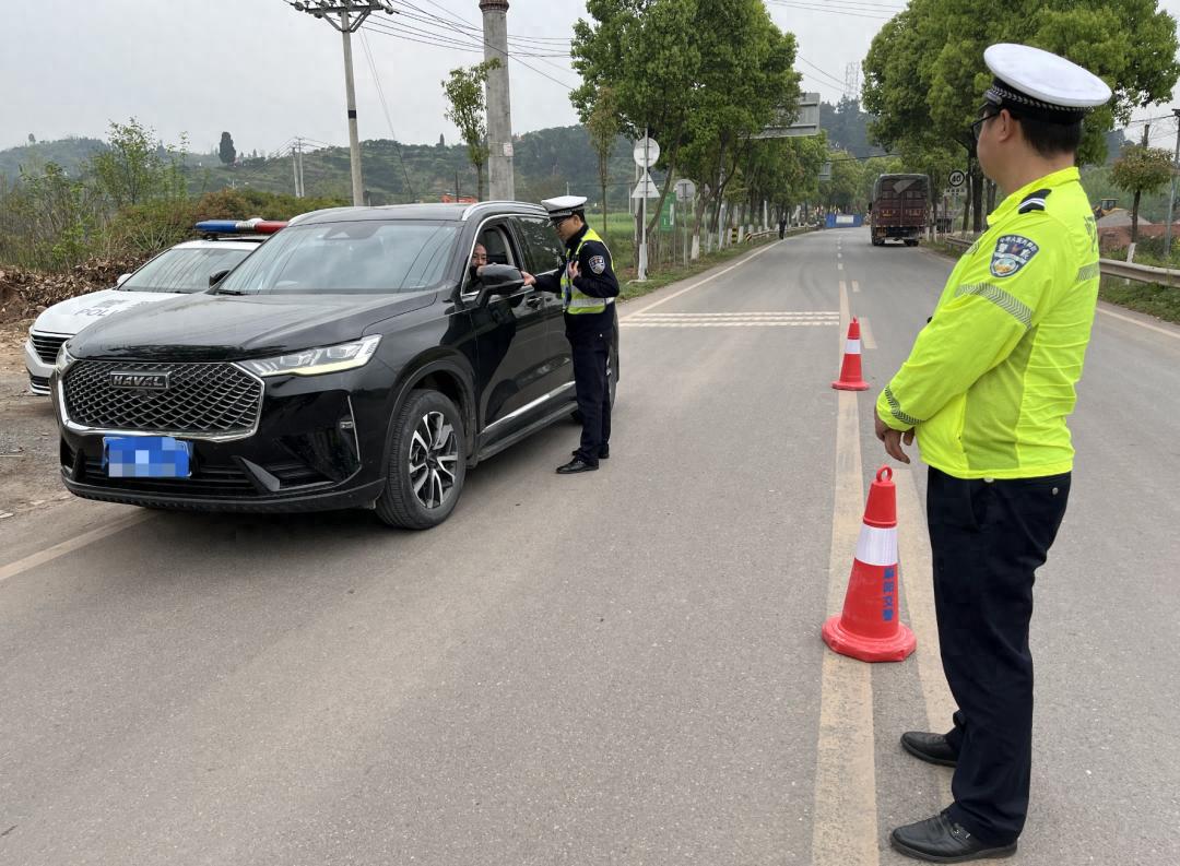 农村道路交通安全大整治！这7类违法行为将被重点打击，你中招了吗？  第1张