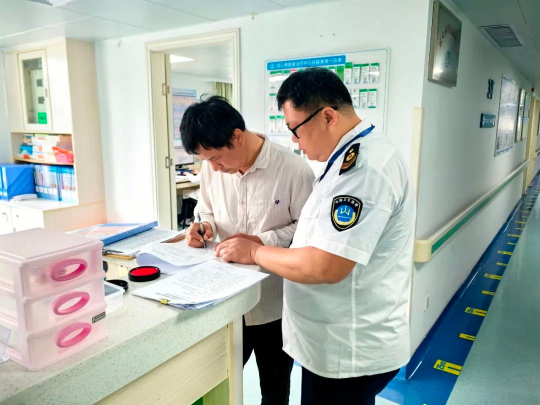 12家单位二次供水被抽检！水质关键指标检测，居民能喝上放心水吗？  第6张