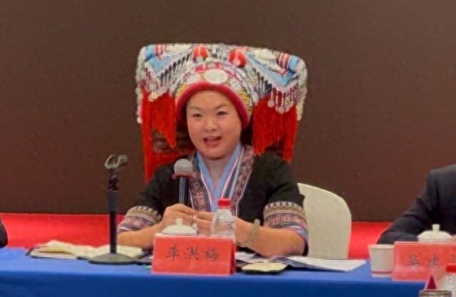 从瑶山到世界，她如何用6国外语让少数民族文化走向全球？