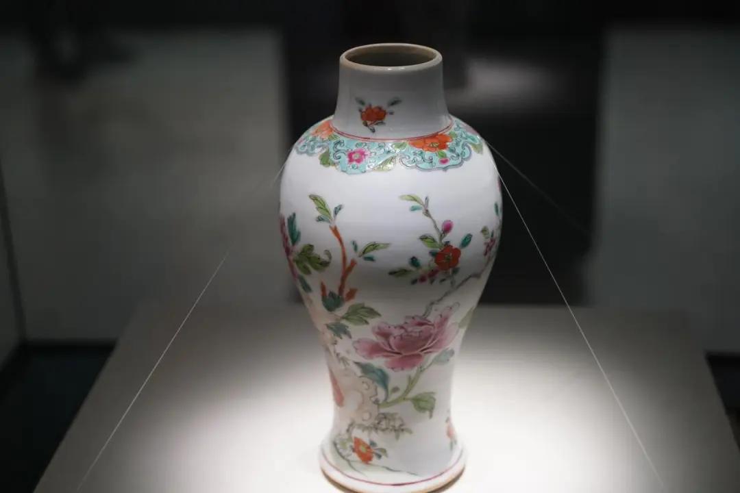 明清外销瓷花卉纹饰艺术展首次亮相东莞，130余件珍品等你来探索  第3张