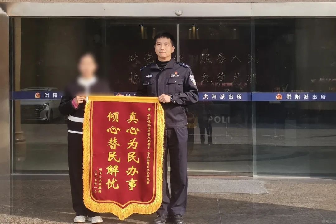 深夜警车疾驰，老人为何紧急送往梅州？背后故事温暖人心  第3张
