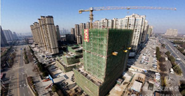 随州高新区寨塆美好生活中心项目主体结构封顶，2025年底全面竣工！你期待吗？