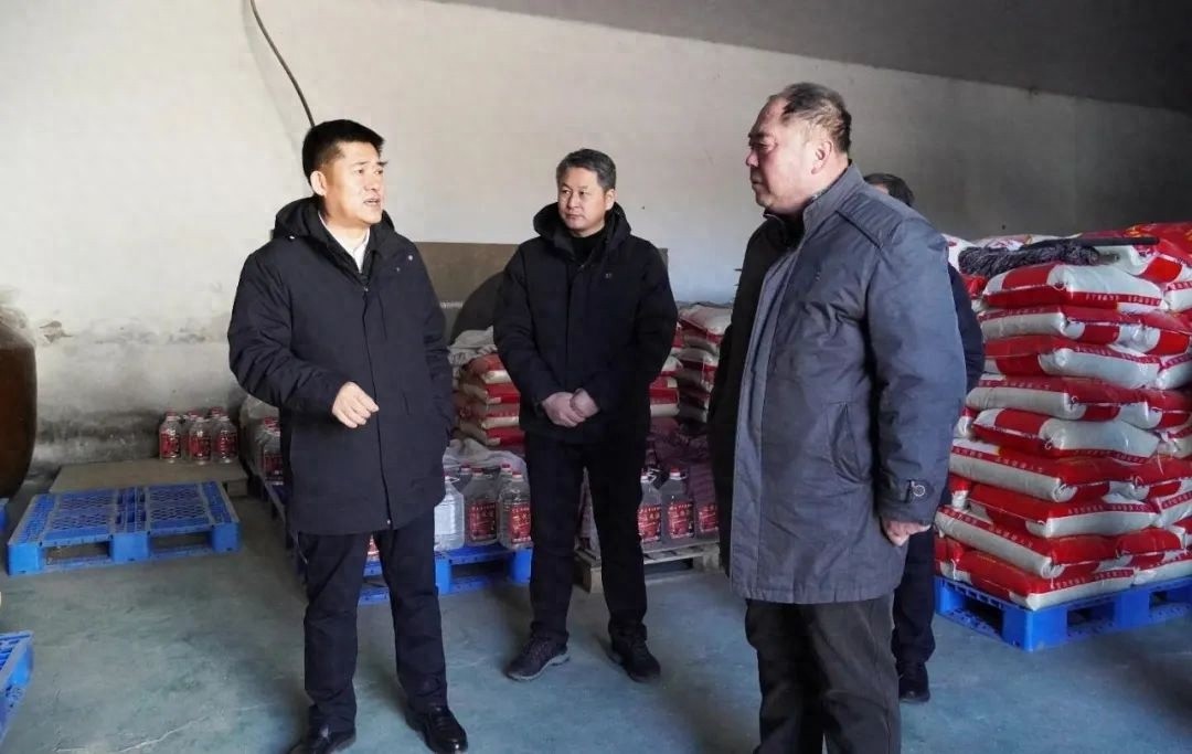 县委书记刘英武突击检查，粮食安全防线如何筑牢？节日保供工作又有哪些新举措？  第1张