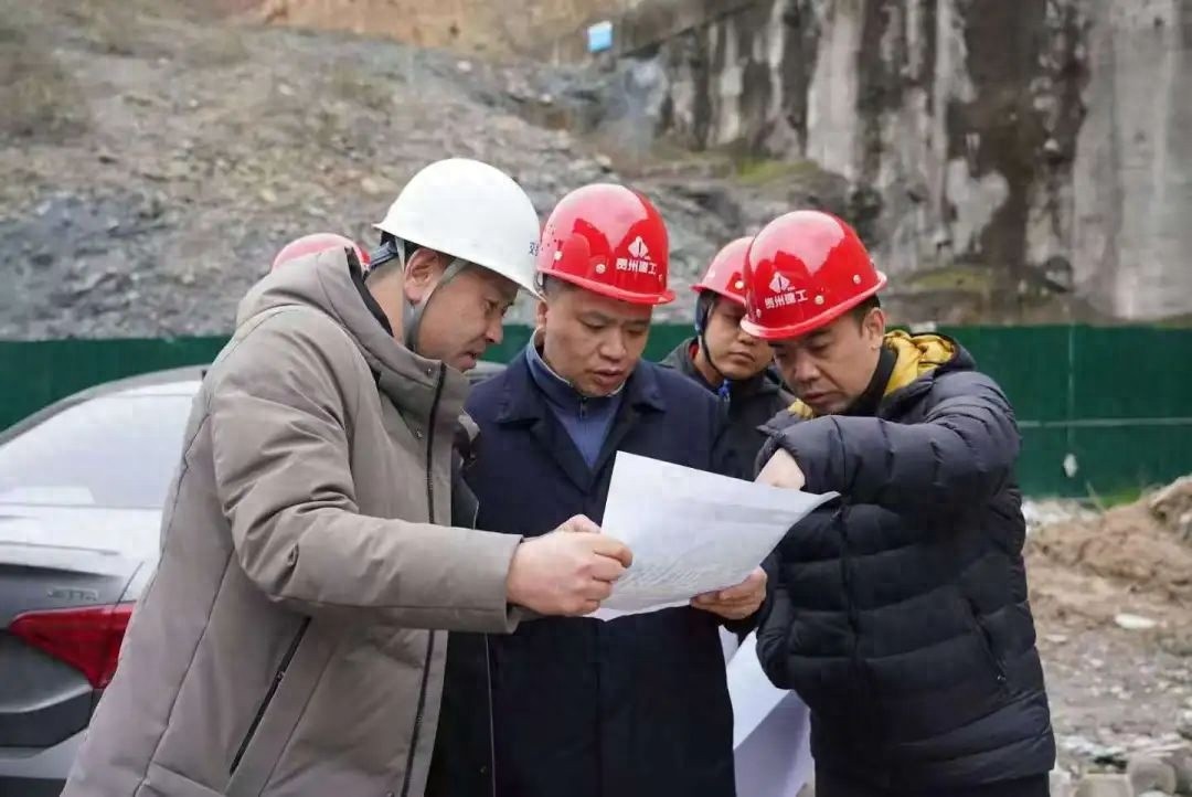 南明河壹号项目如何助力经济社会高质量发展？王益彬区长实地调研揭秘  第1张