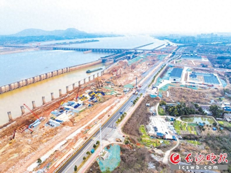 湘江长沙综合枢纽三线船闸工程2027年通航，你期待吗？