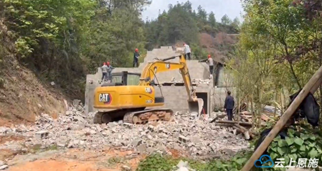 277平米违建被强拆！为何还有人顶风作案？