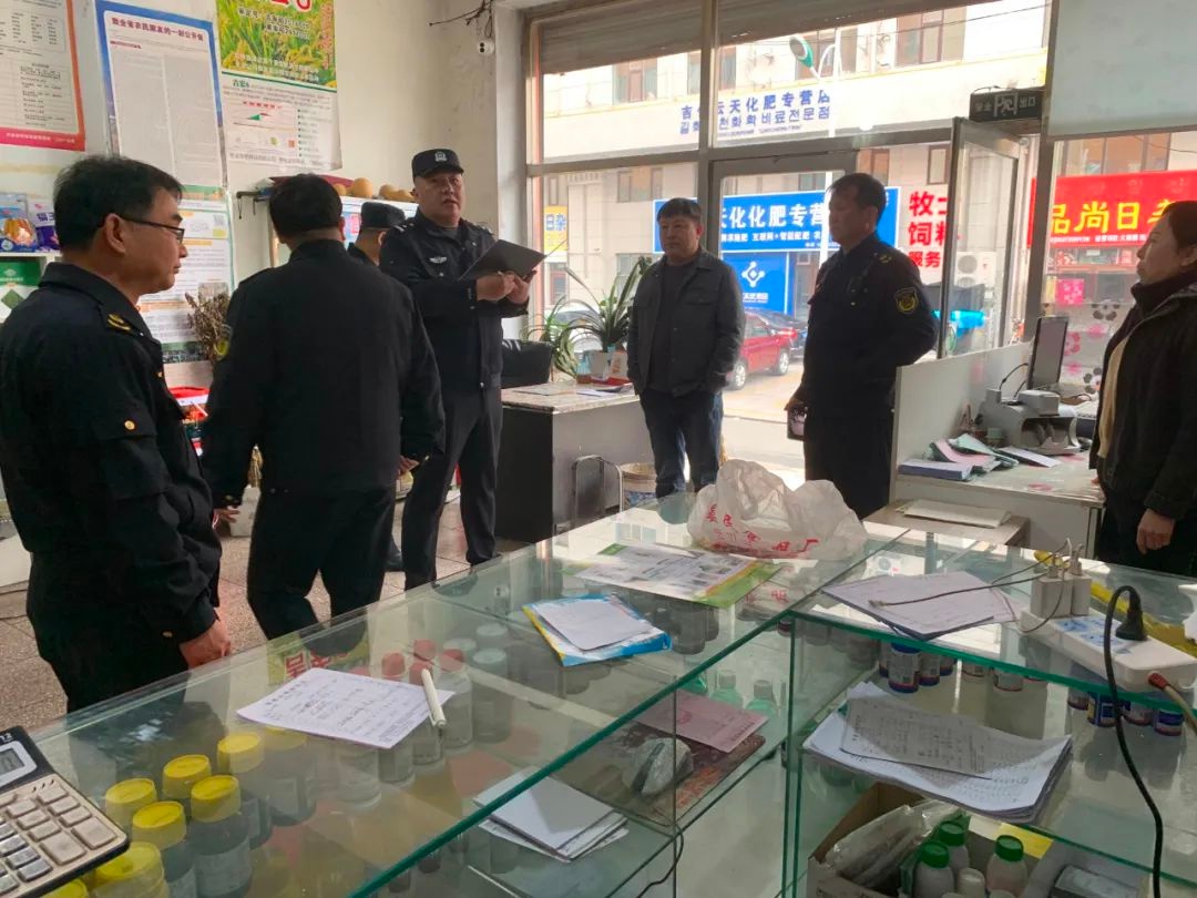 春耕时节，你买的农资安全吗？突击检查揪出这些黑心商家  第2张