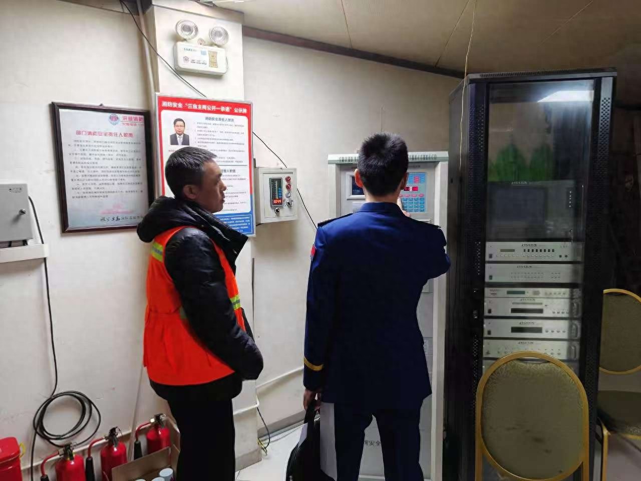 洪湖消防突击检查养老院，这些安全隐患你家的老人安全吗？