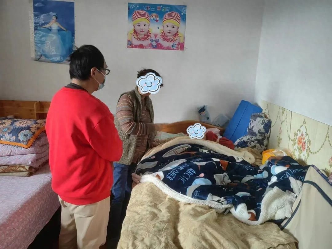 平凡善举尽显大爱！真新街道栅桥社区暖心事不断，他为何如此坚持捐款？