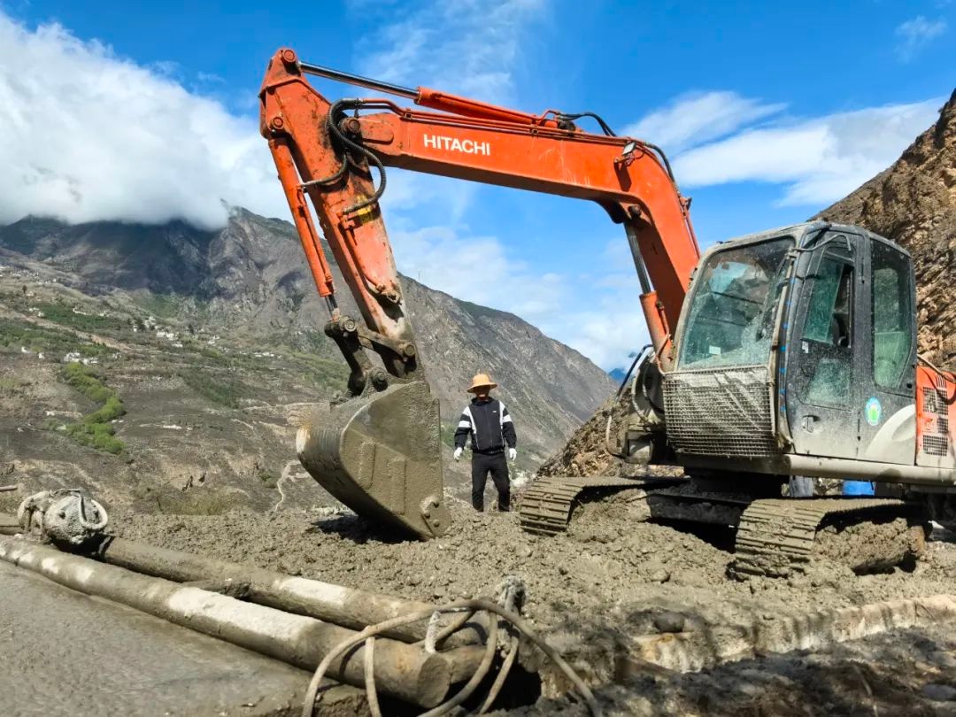 梭坡乡公路建设突破90%！最后800米冲刺，精品工程如何炼成？  第3张