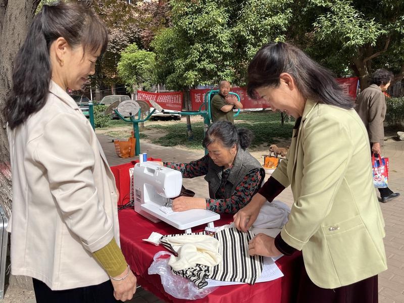 4月16日！雁塔区这社区便民集市开张，春日秒变温暖生活小剧场，不来瞧瞧？  第4张