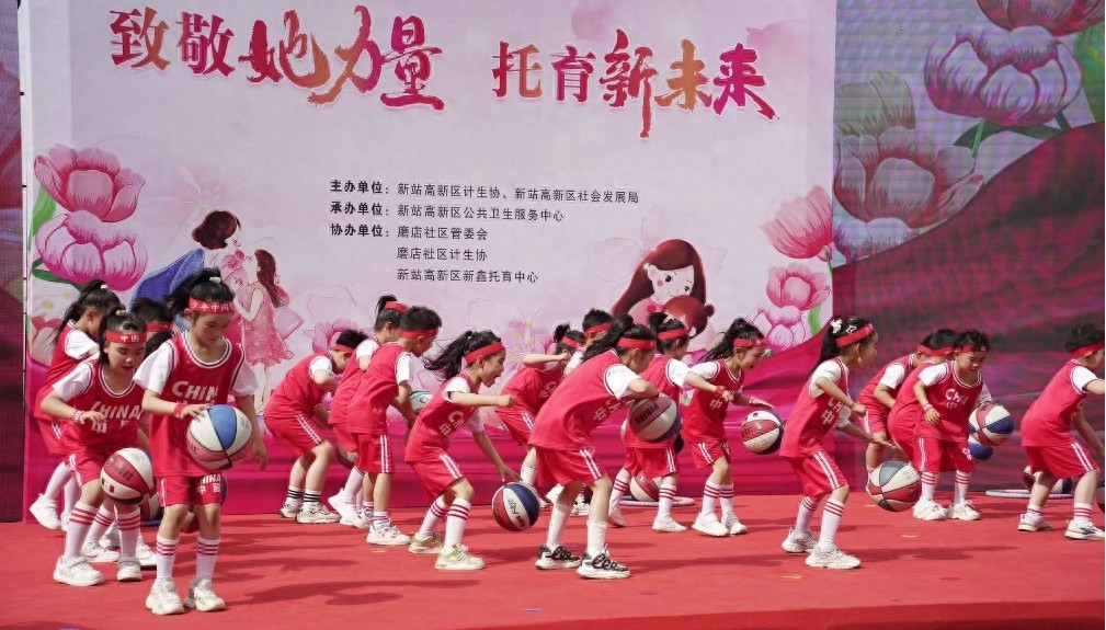 妇幼健康宣传震撼来袭！400余人共赴这场关乎未来的盛会，你参与了吗？