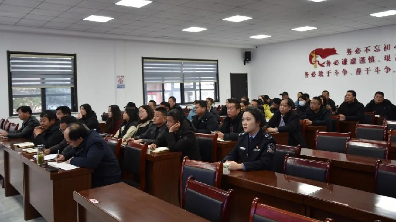 2025年！西安临潼司法局让法律明白人培养双向奔赴，激活基层法治细胞？  第4张