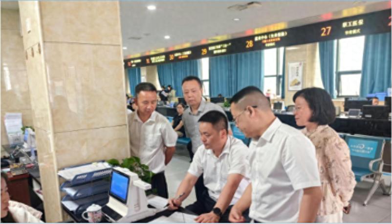 5月14日溆浦县人社局开展专项活动？现场直击办事堵点难点