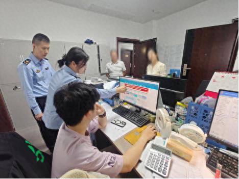 企业年报遇难题？区市场监督管理局上门指导解困扰！咋做到的？  第1张