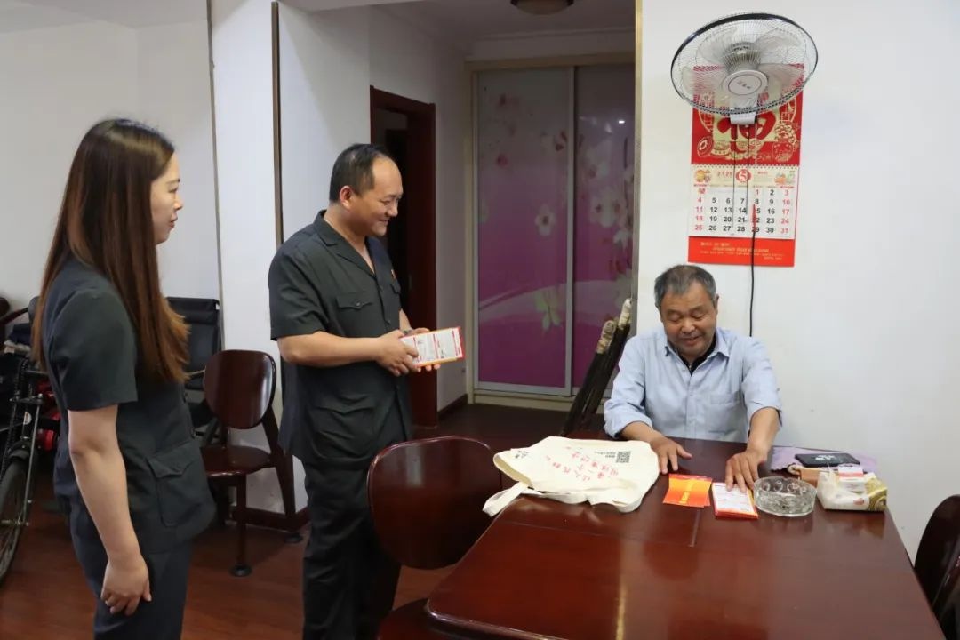 5 月 14 日！丹阳法院立案庭为何提前给残疾人士送法上门？  第3张