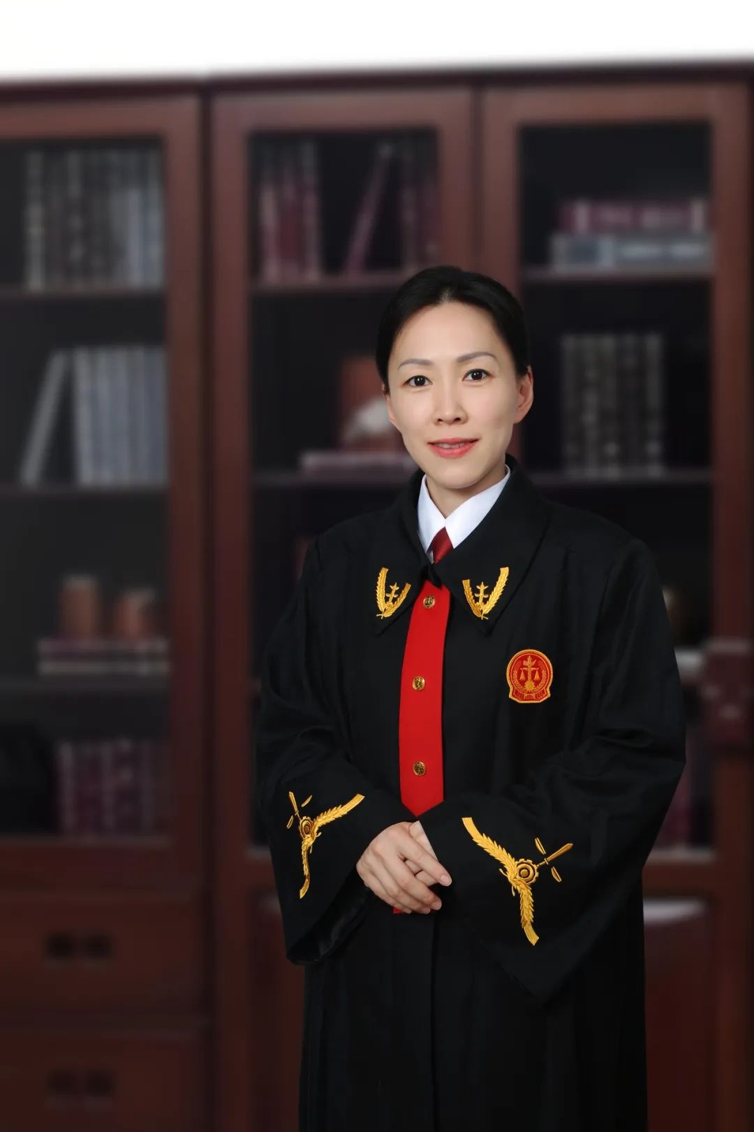 员工泡病假跨省看演唱会被解除劳动合同？法律红线碰不得  第2张